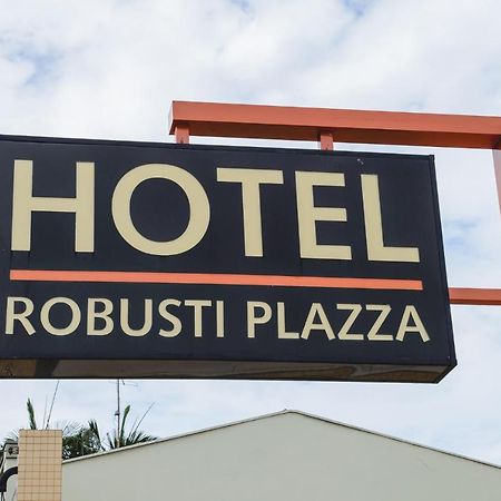 Robusti Plazza Hotel Tiete Eksteriør billede